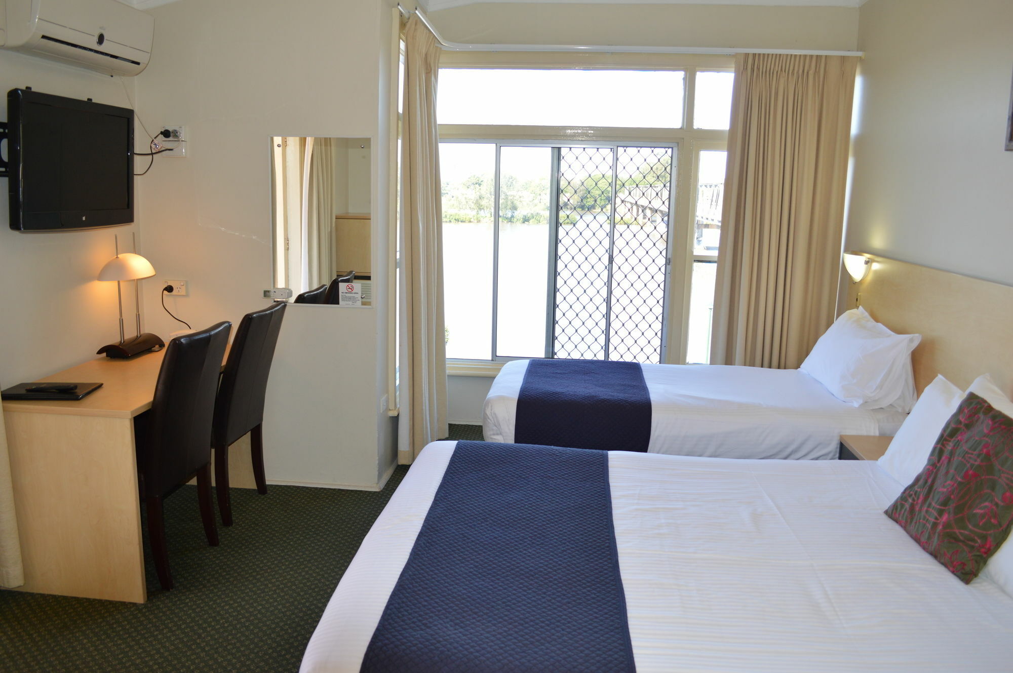 Taree Motor Inn ภายนอก รูปภาพ